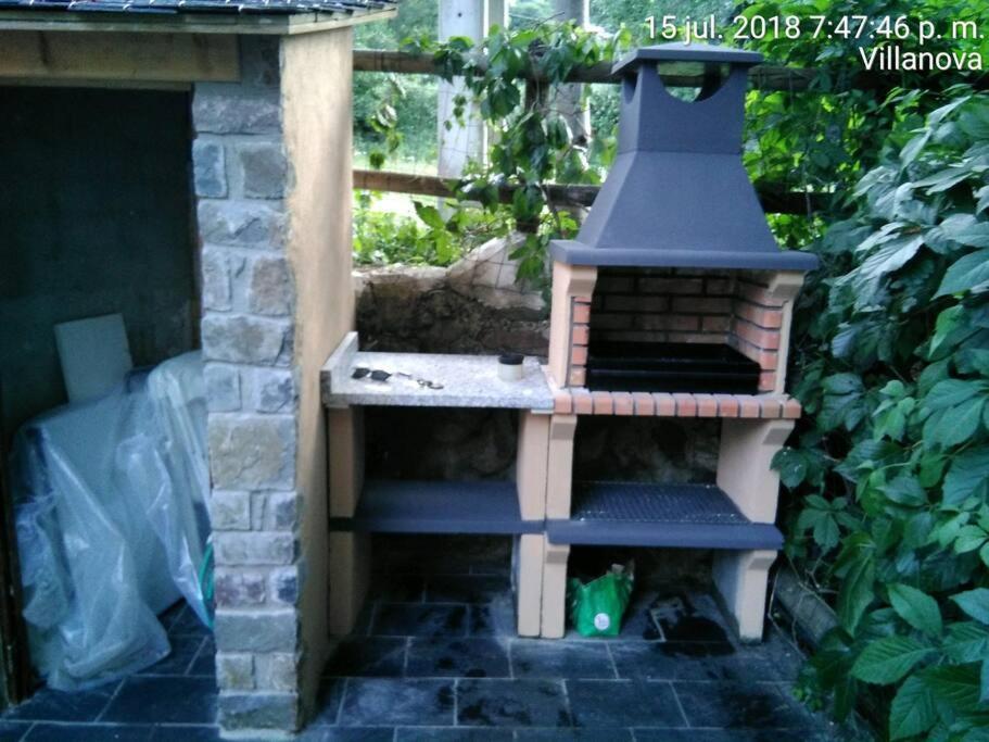Adosado Con Gran Terraza Villa บียาโนวา ภายนอก รูปภาพ